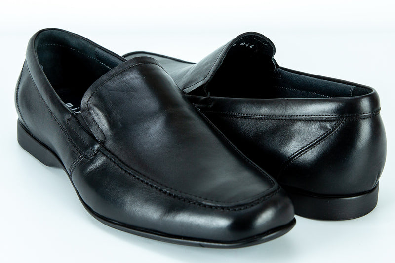7468 - Comflex Men's Dress Black Comfort Slip On Shoe With Removable Insole Apron Toe Driver Sole