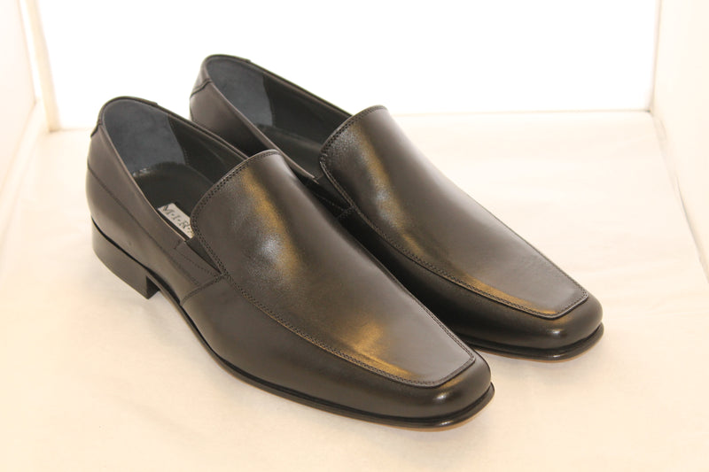 6502 - Mirage Men's Dress Black Slip-On Shoe Apron Toe Thin Leather Sole
