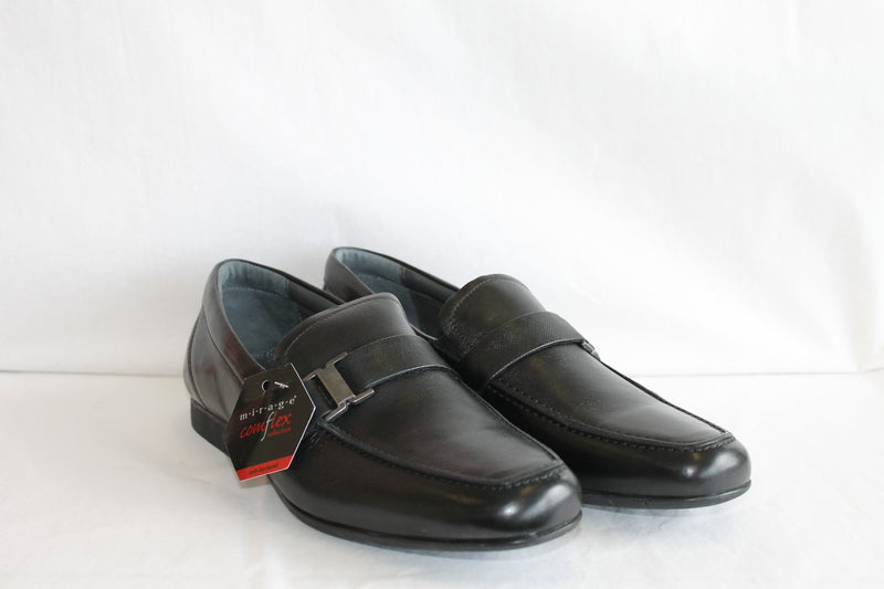 7583 - Comflex Men's Dress Black Comfort Slip On Shoe Safiano Strap With Buckle Apron Toe Driver Sole