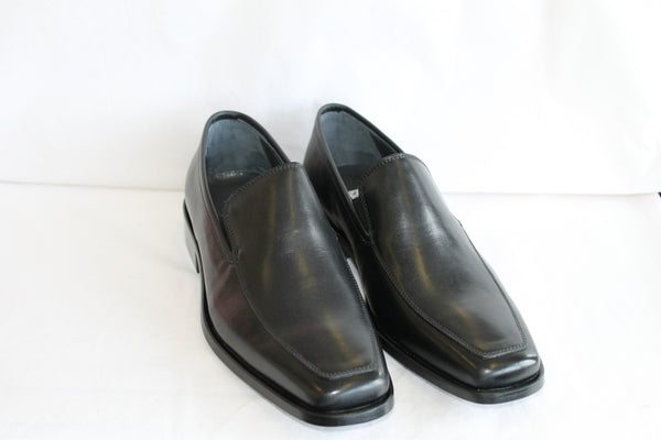7785 - Mirage Men's Dress Slip On Shoe Apron Toe Thick Leather Shoe