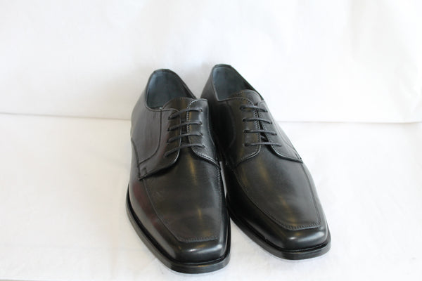 7786 - Mirage Dress Black Lace Shoe Apron Toe Thick Leather Sole