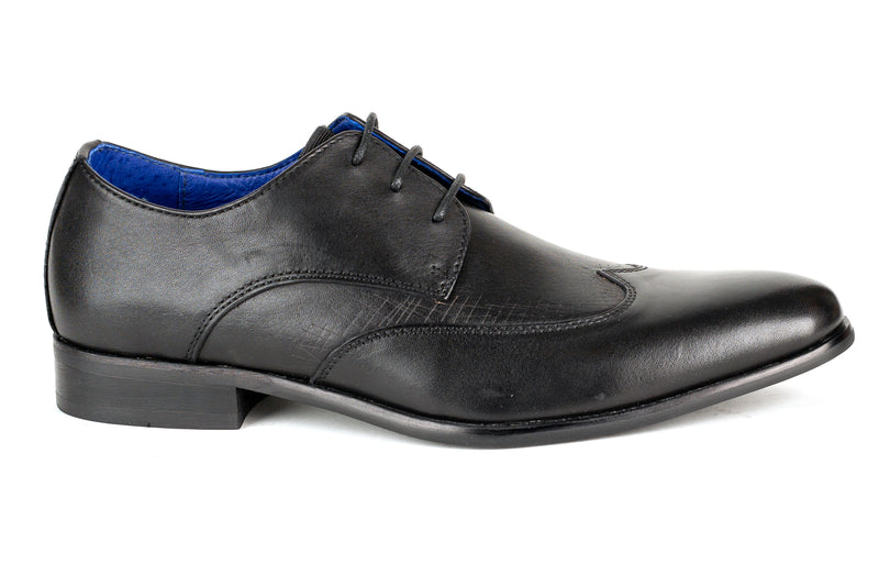 leather or rubber sole dress shoes Leather Soles vs Rubber Soles: Which Is Better?