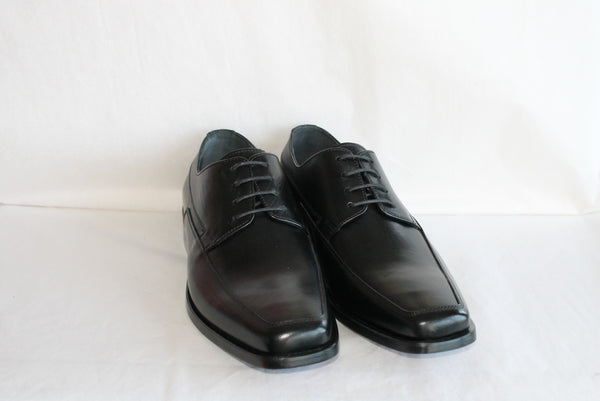 7492 - Mirage Dress Black Lace Shoe Apron Toe Thick Leather Sole